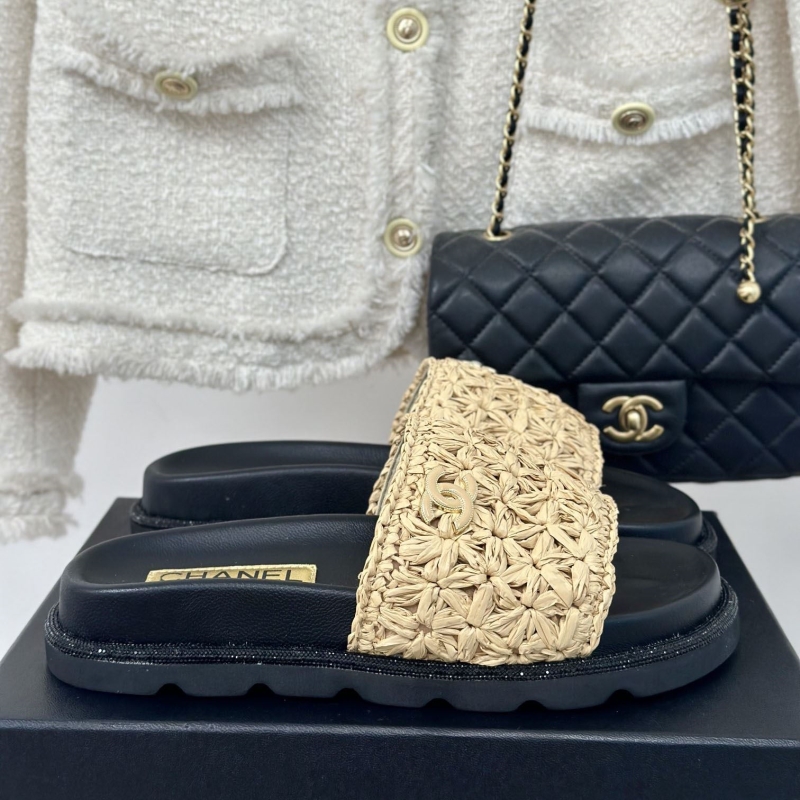 Ch*el slippers